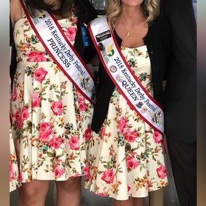 Eva Rose small, floral summer dress